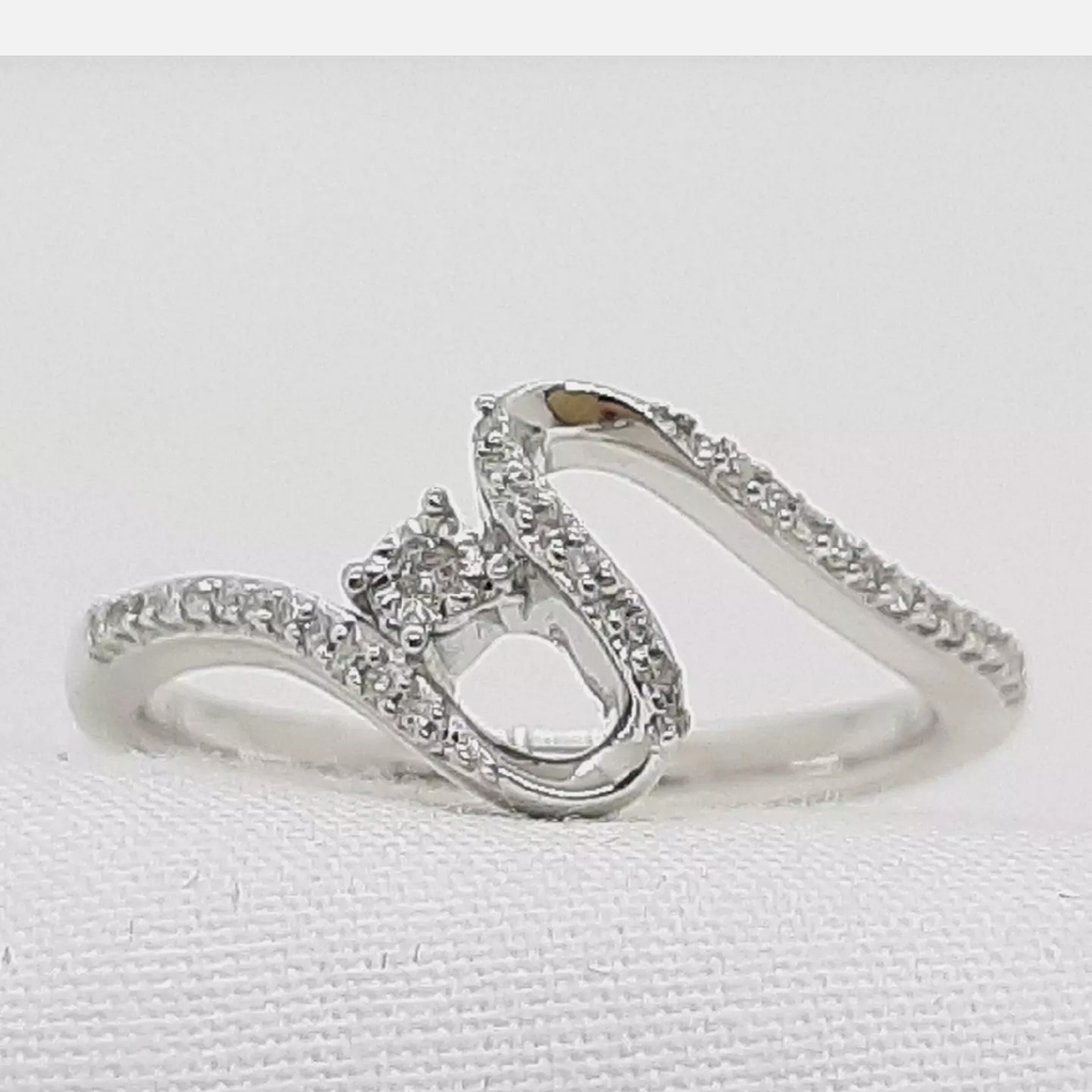 Diamond ring
